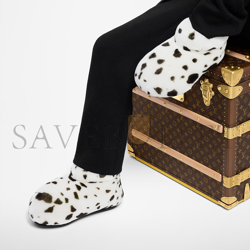 l**is V*t*n lv footprint low boot 1adeof